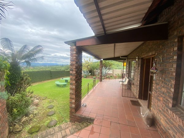 3 Bedroom House 3 Bedroom House