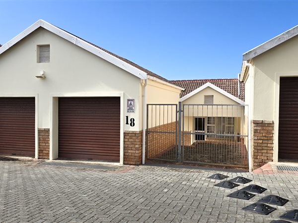 2 Bed Townhouse