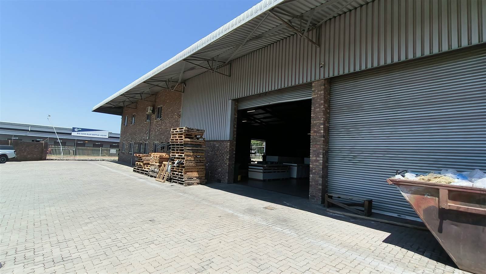 1200  m² Industrial space in Silverton photo number 16