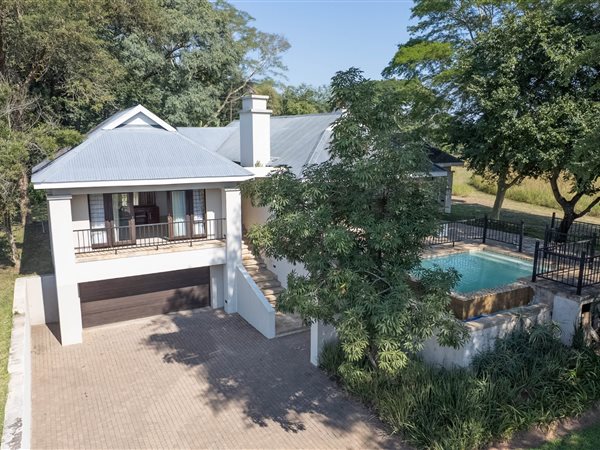 3 Bedroom House 3 Bedroom House