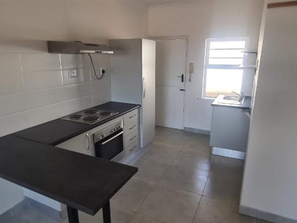 2 Bed Apartment in Richmond Hill