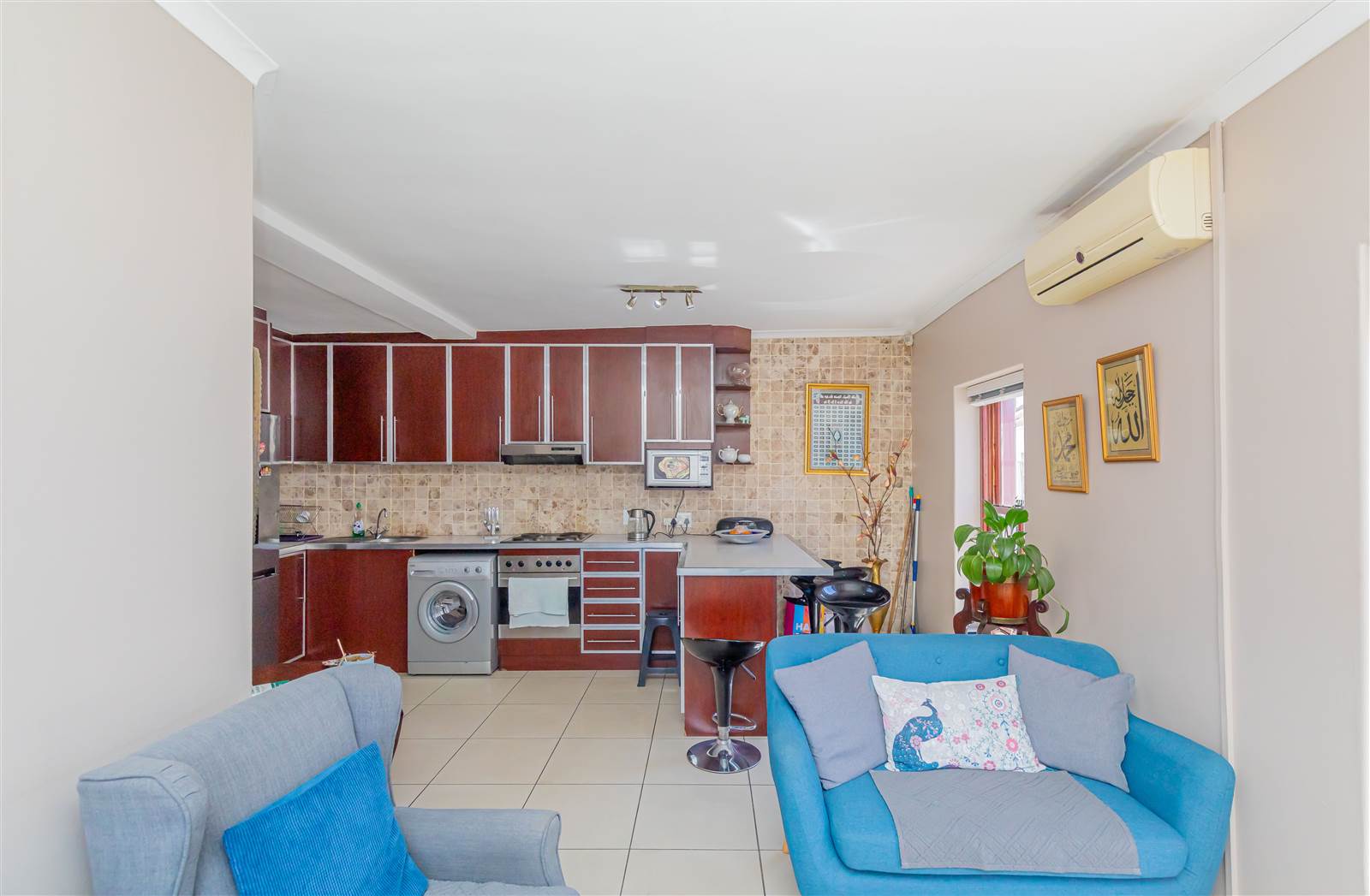 2 Bed Apartment in Bo-Kaap photo number 6