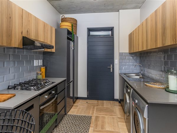 2 Bed Apartment