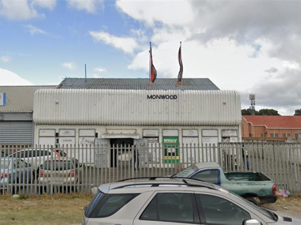 120  m² Commercial space in Philippi