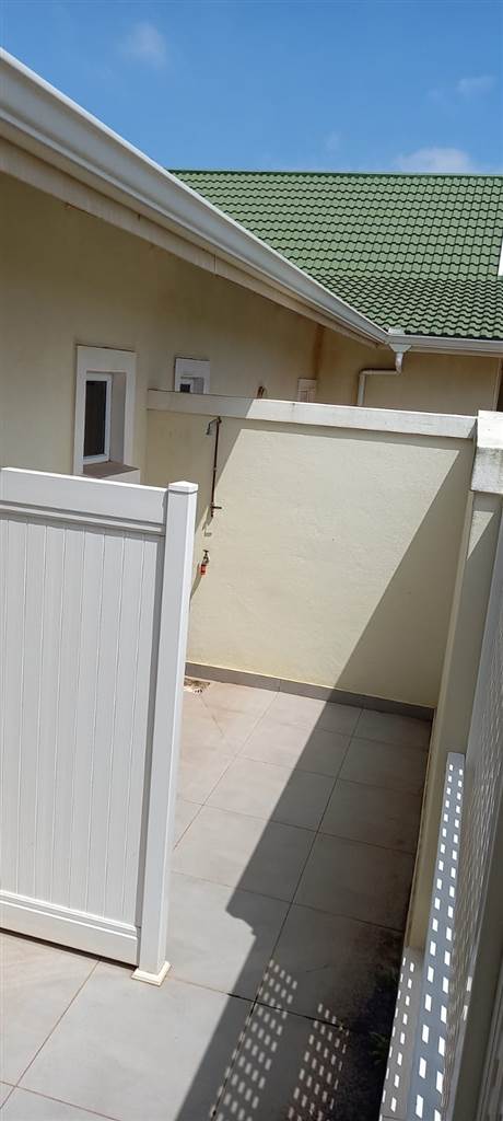 3 Bed Townhouse in Mount Edgecombe Retirement Village photo number 16
