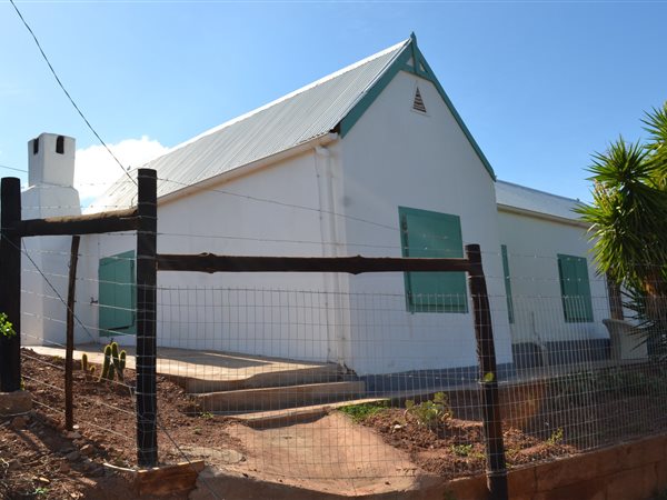 2 Bedroom House