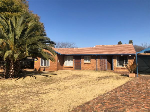3 Bedroom House 3 Bedroom House
