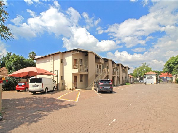 3 Bed Apartment