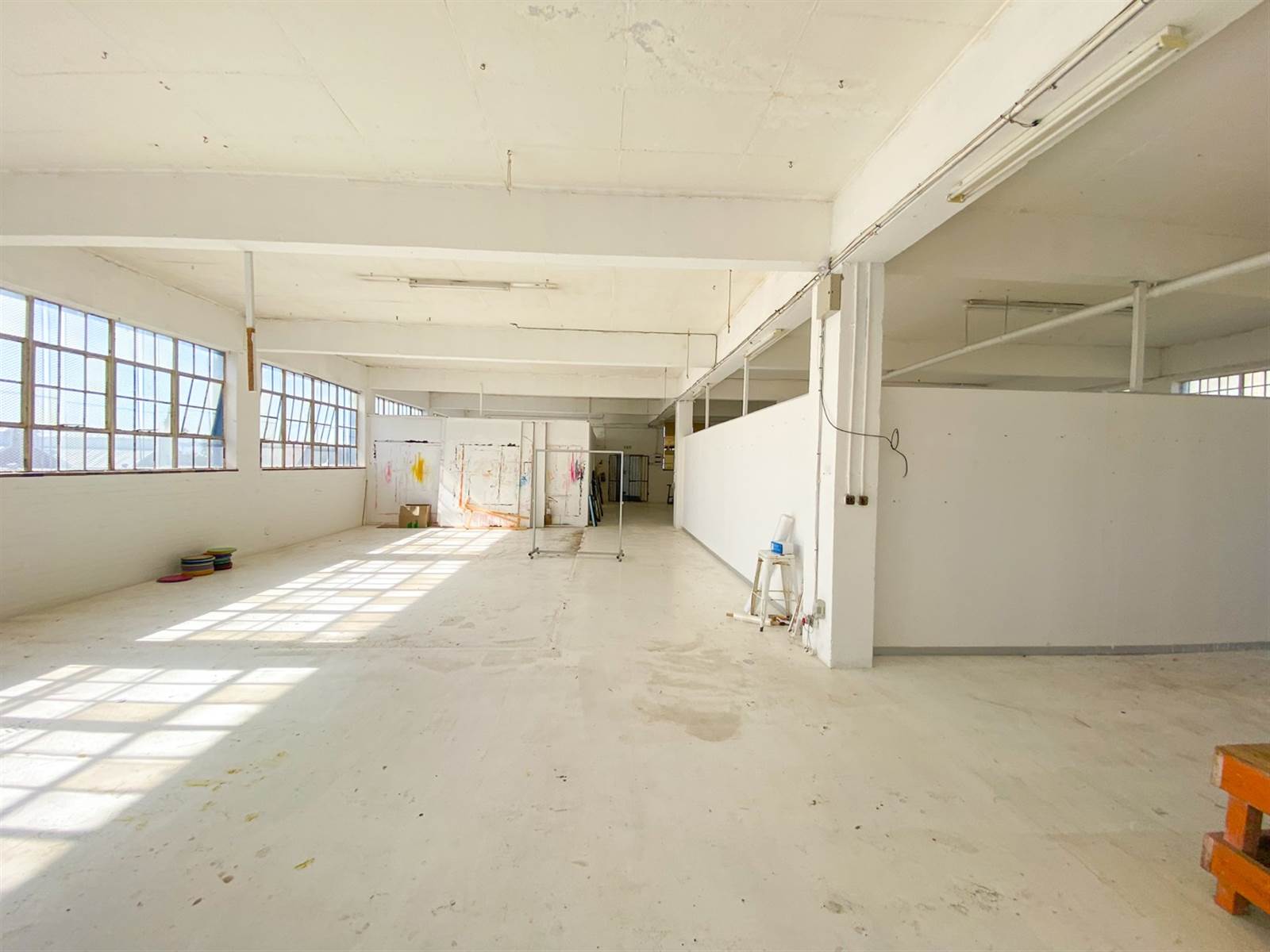 860  m² Commercial space in Salt River photo number 2