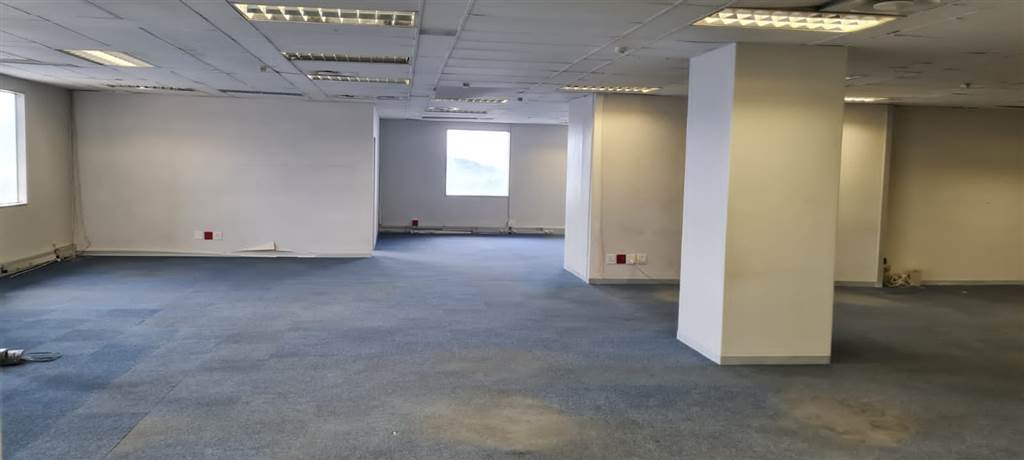 265  m² Office Space in Bedfordview photo number 1