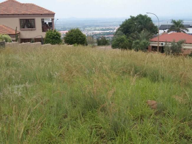 1049 m² Land available in Safari Gardens photo number 1