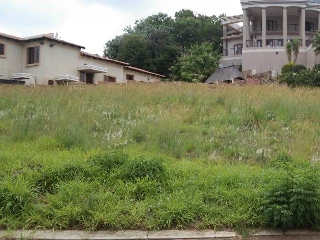 1049 m² Land available in Safari Gardens photo number 2