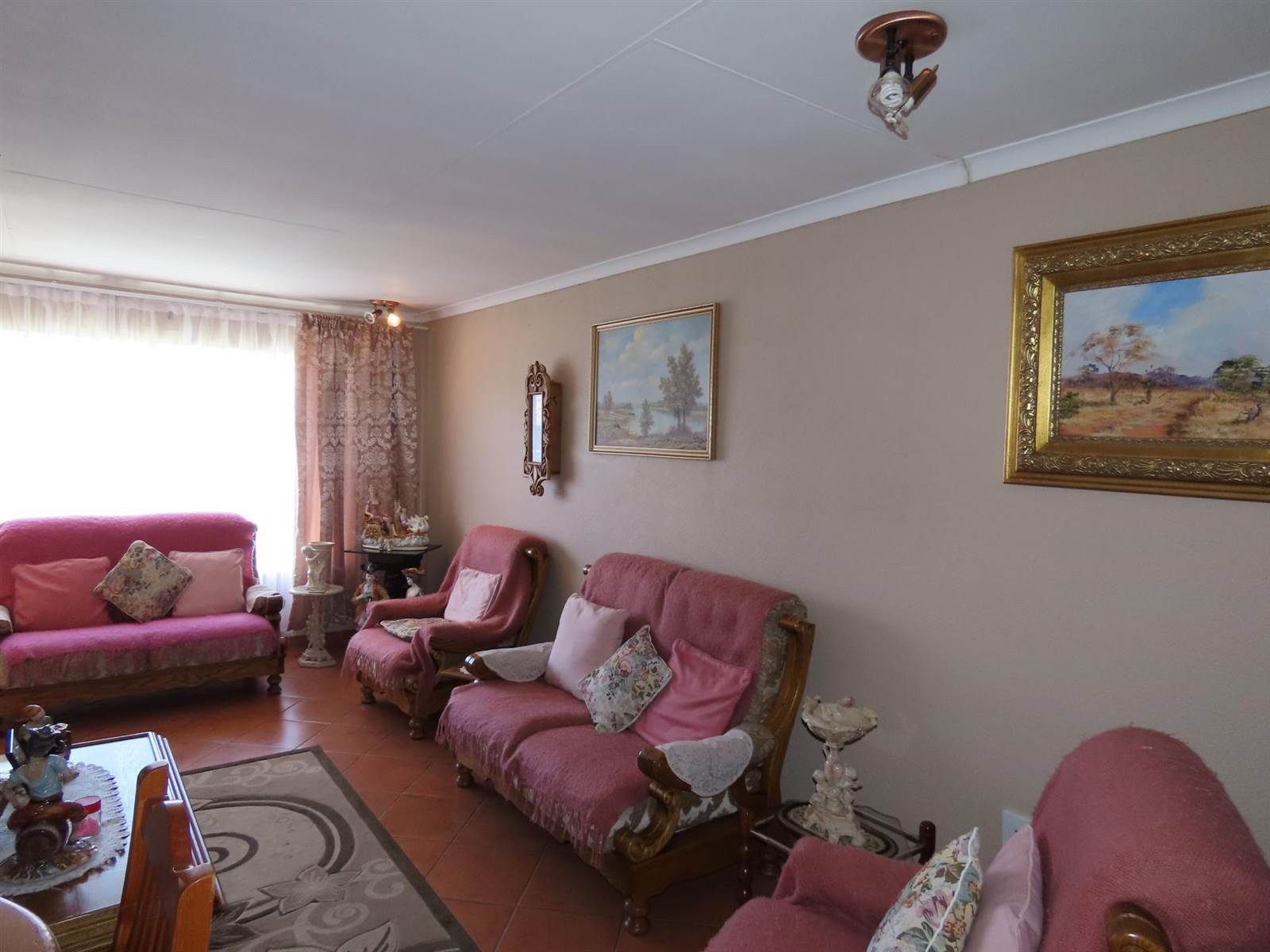 3 Bed Townhouse in Mindalore photo number 4