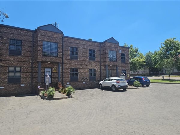 246  m² Industrial space