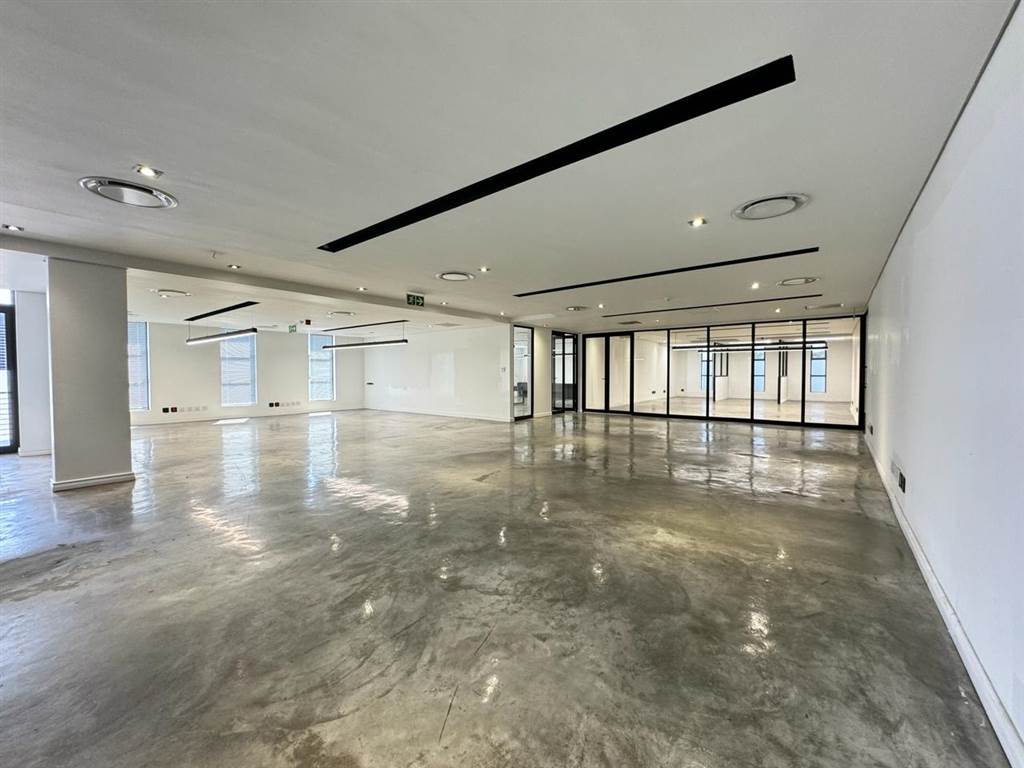 2592  m² Commercial space in Bryanston photo number 23