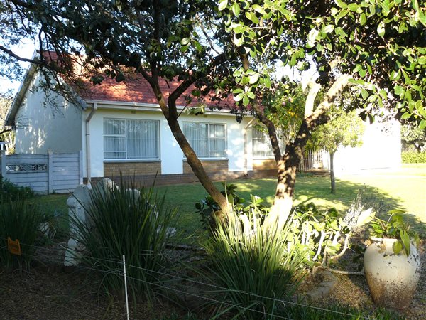 3 Bedroom House 3 Bedroom House
