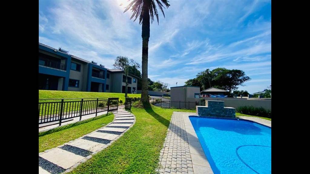 3 Bed Apartment in Umtentweni photo number 25