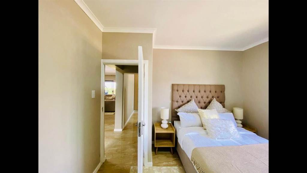 3 Bed Apartment in Umtentweni photo number 22