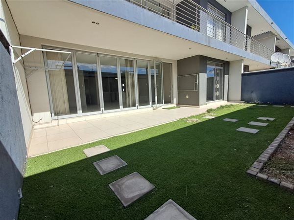 3 Bedroom Townhouse 3 Bedroom Townhouse