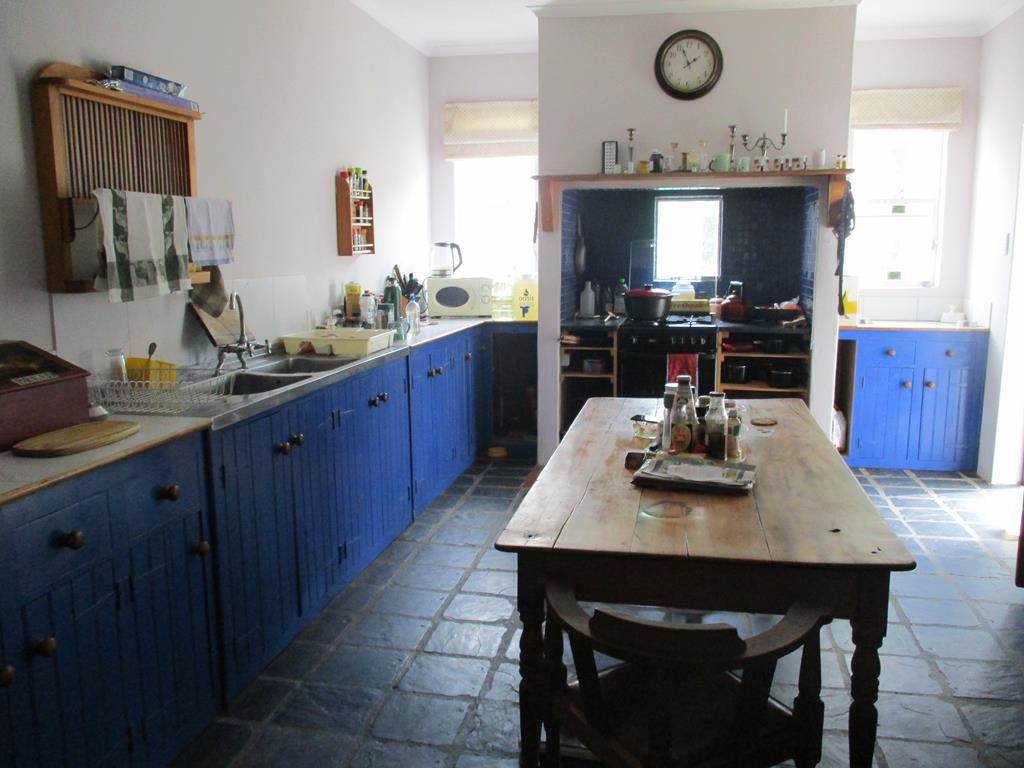 3 Bed House in Graaff Reinet photo number 9