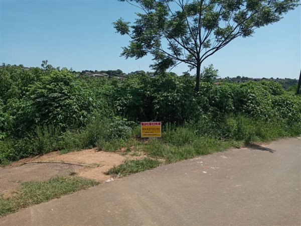 1169 m² Land available in Ntuzuma
