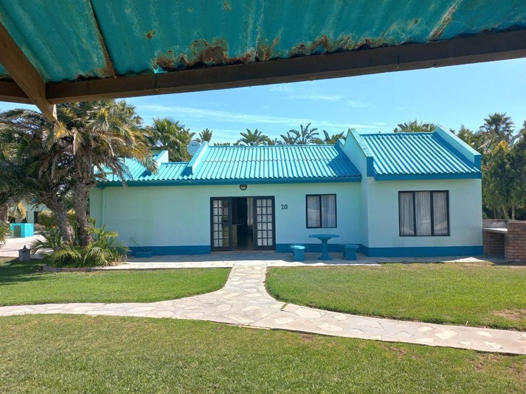 3 Bed House in Port Nolloth photo number 15