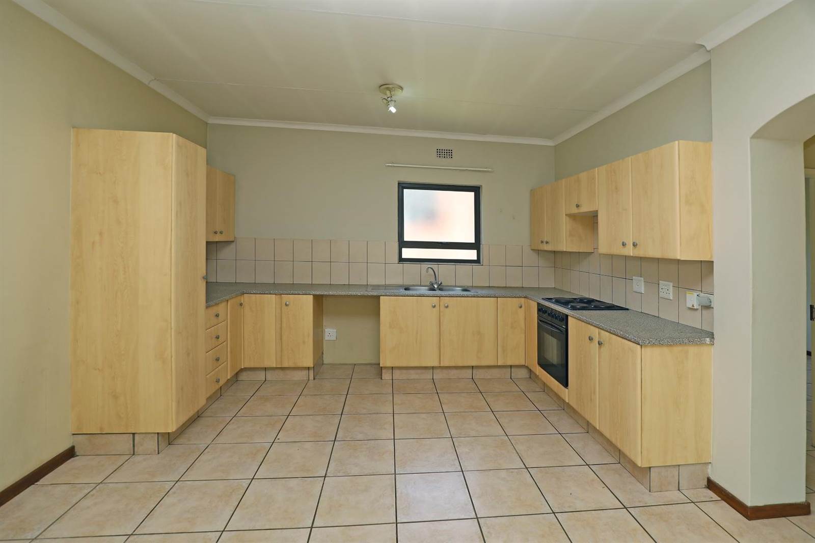 2 Bed Apartment in Kengies photo number 9