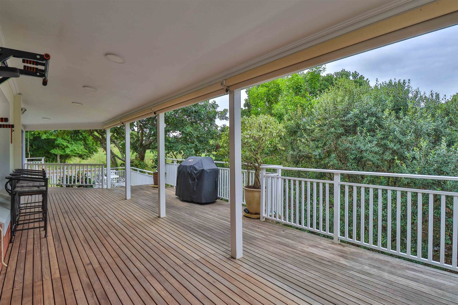 4 Bed Townhouse in Mt Edgecombe Estate 1 & 2 photo number 6