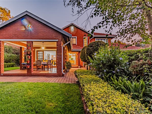 3 Bedroom House 3 Bedroom House