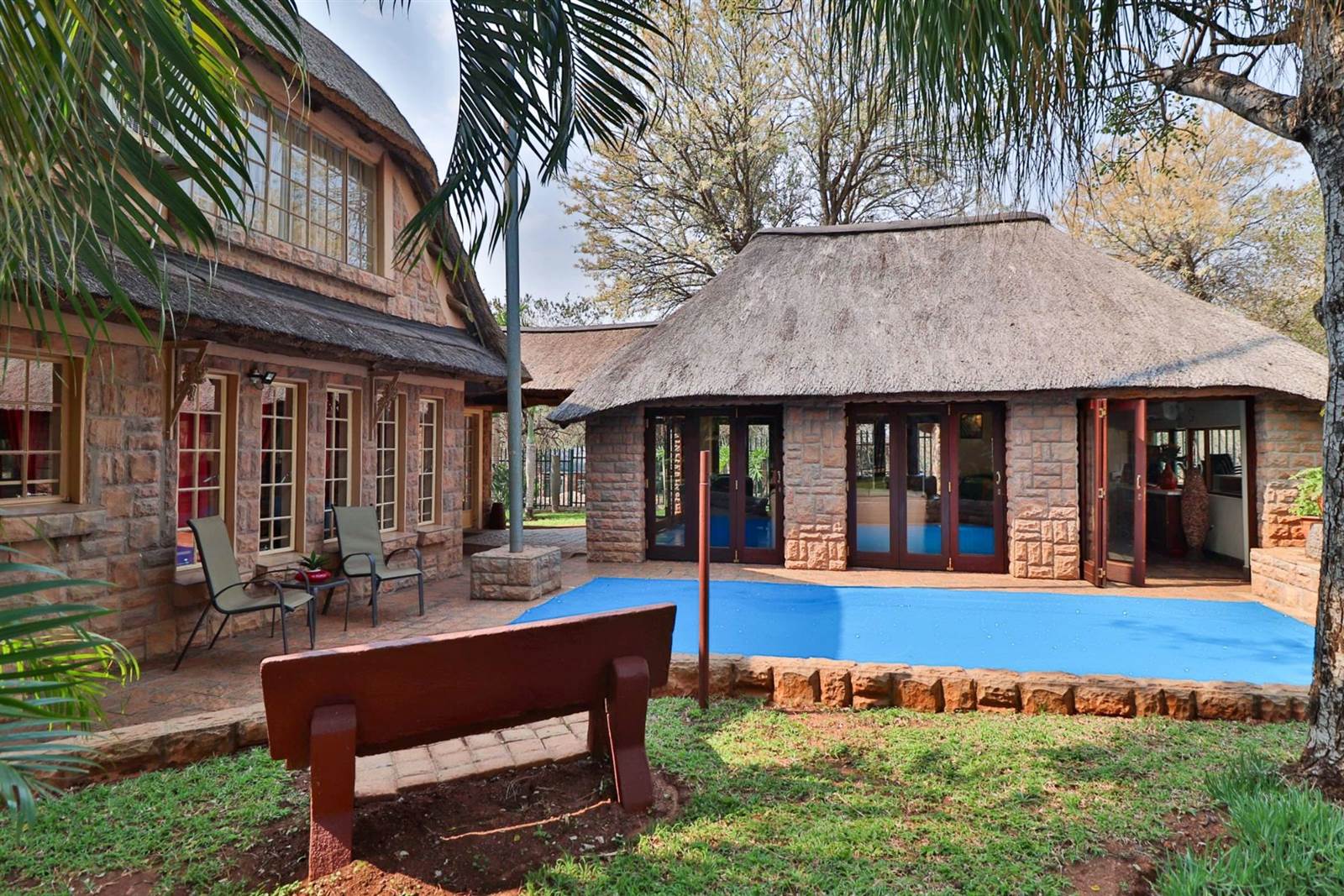 6 Bed House in Marloth Park photo number 2