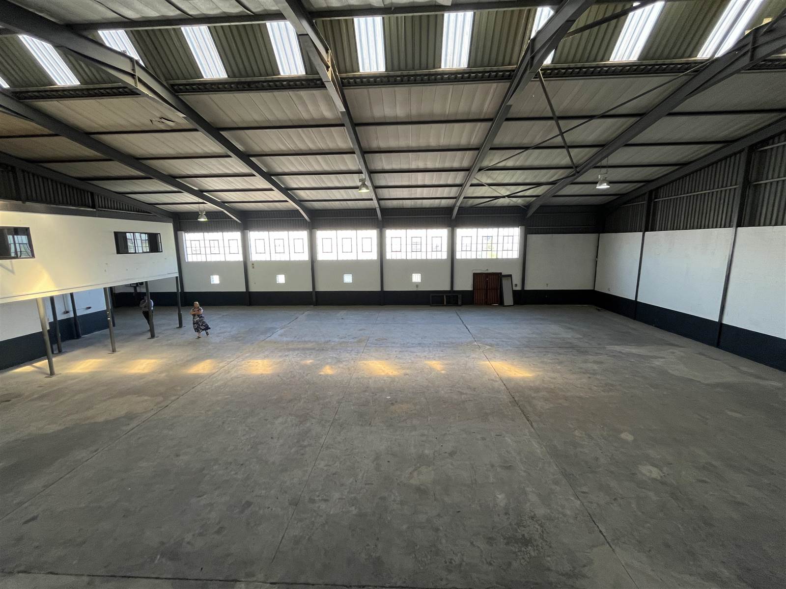 1104  m² Industrial space in Airport Industria photo number 20