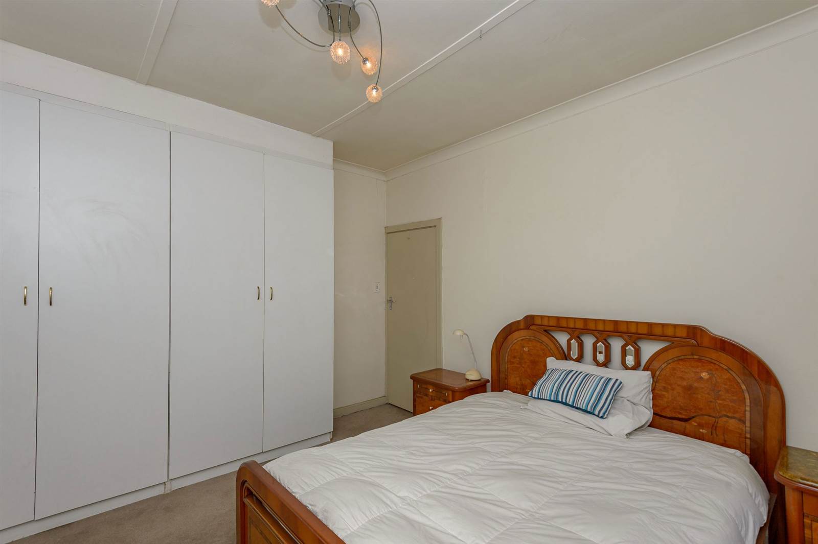 3 Bed House in Malvern East photo number 15