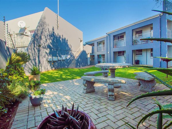 2 Bedroom Apartment 2 Bedroom Apartment