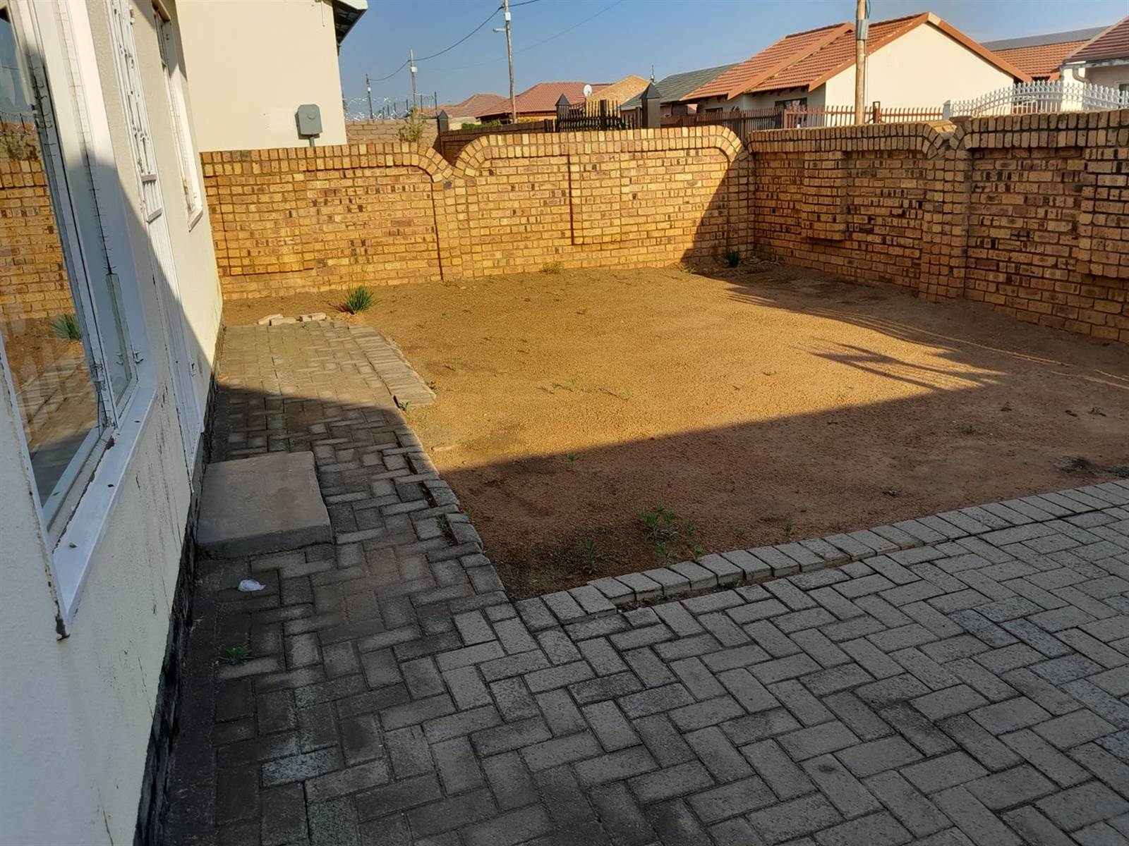 2 Bed House in Mabopane photo number 2