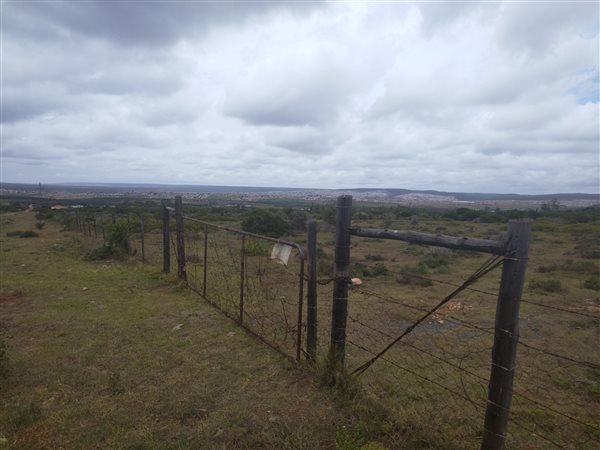 8.8 ha Land available in Uitenhage Rural
