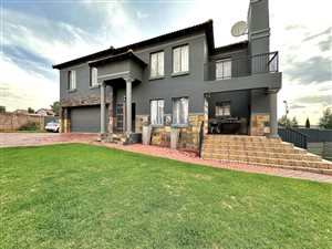3 Bed House in Parkrand