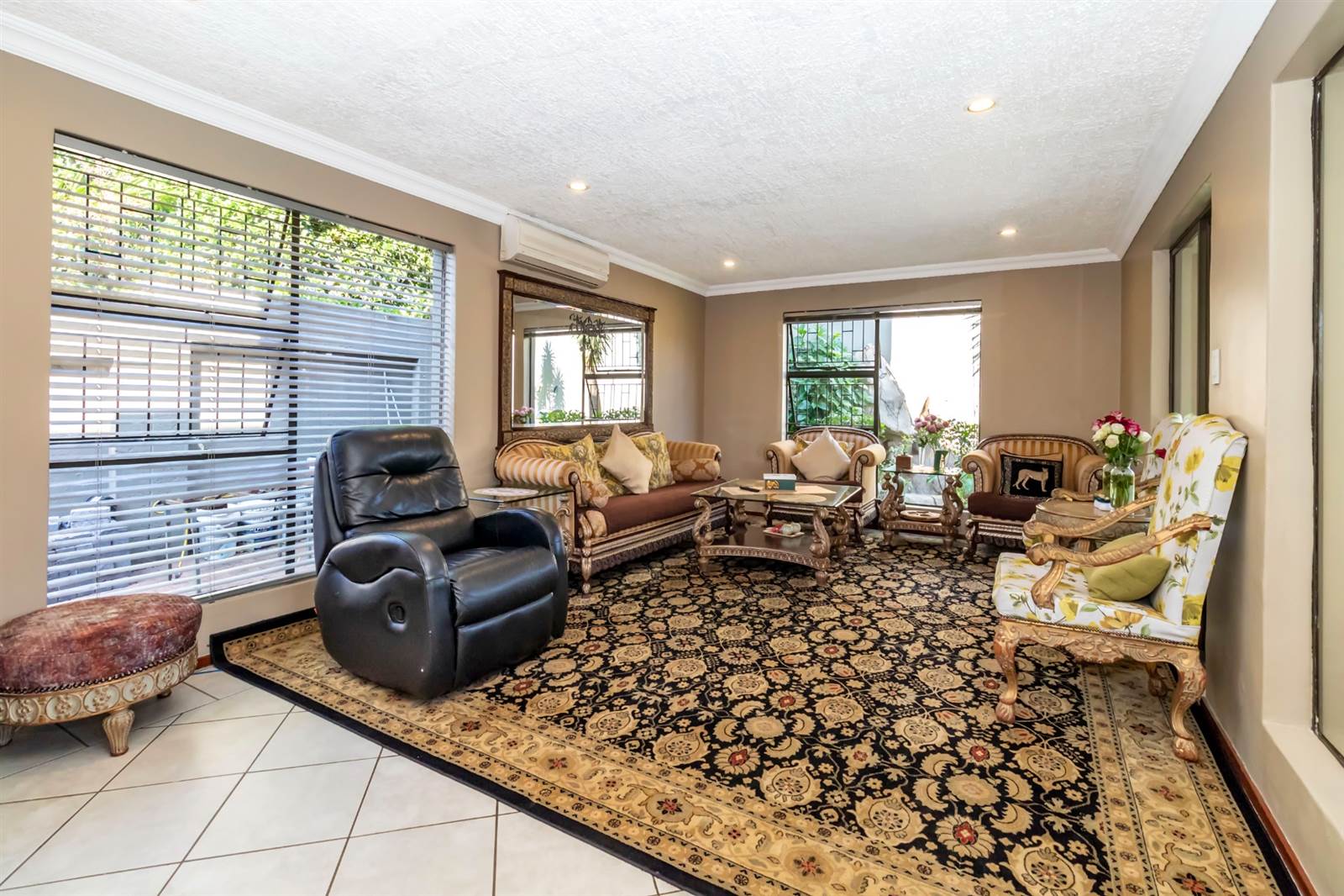 4 Bed Cluster in Randpark Ridge photo number 10