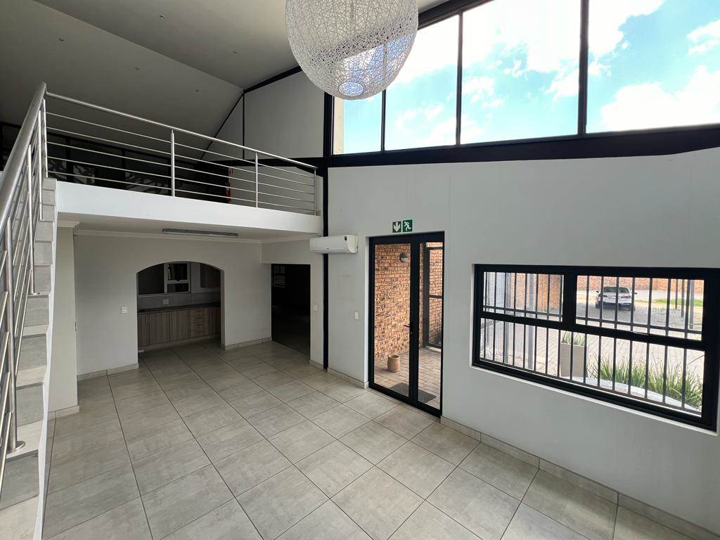 1490  m² Industrial space in Krugersdorp Central photo number 6