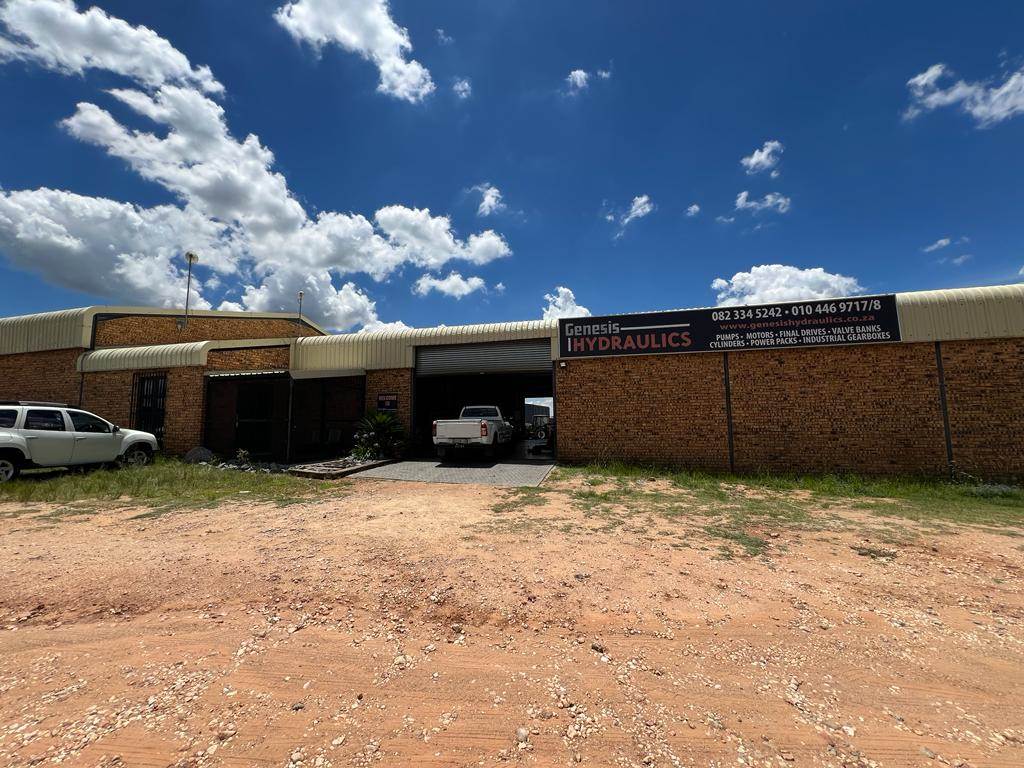 1490  m² Industrial space in Krugersdorp Central photo number 16