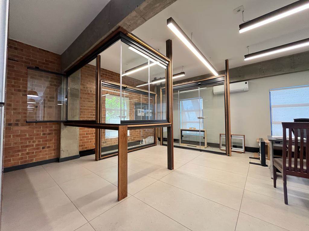 386  m² Commercial space in Fourways photo number 13