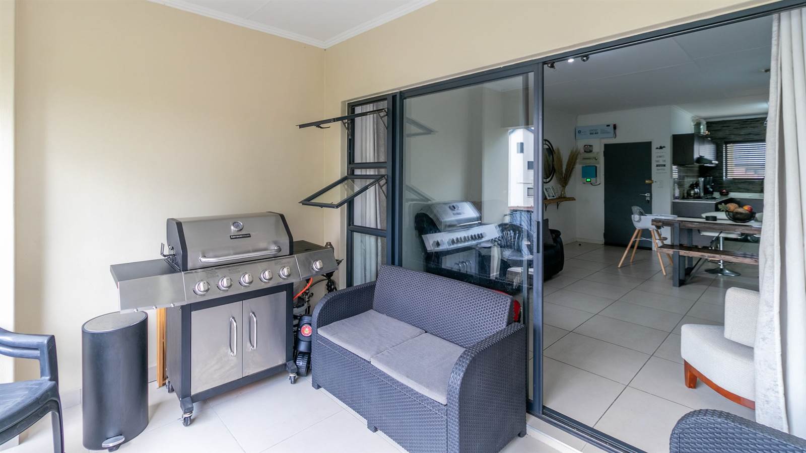 3 Bed Apartment in Kyalami Hills photo number 14