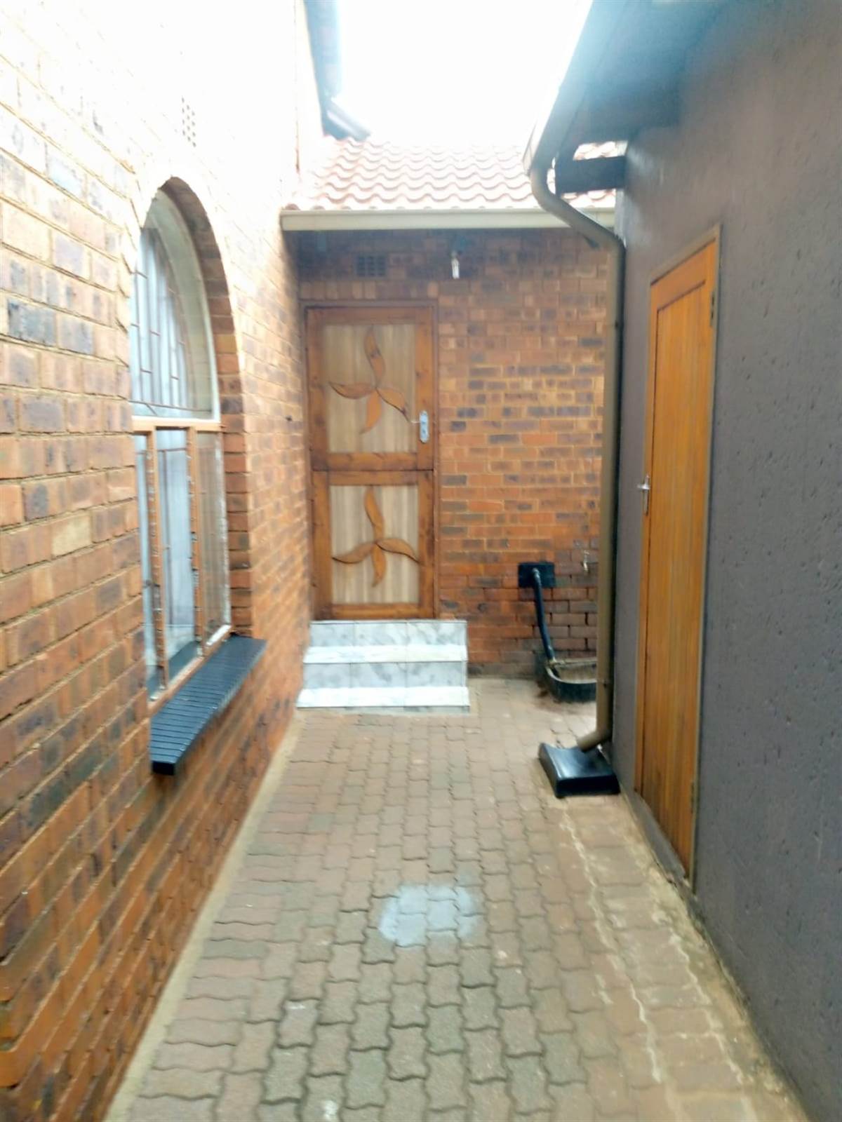 3 Bed House in Tembisa photo number 19