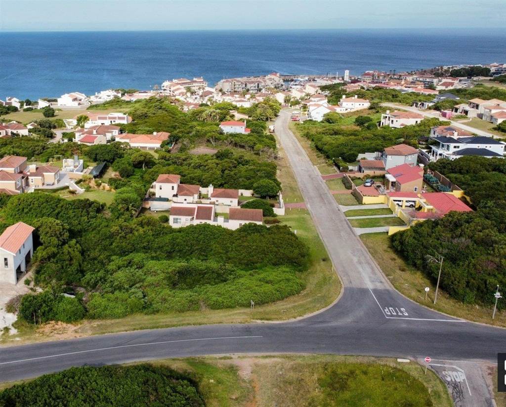 687 m² Land available in St Francis On Sea photo number 4