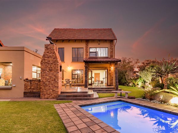 3 Bedroom House 3 Bedroom House