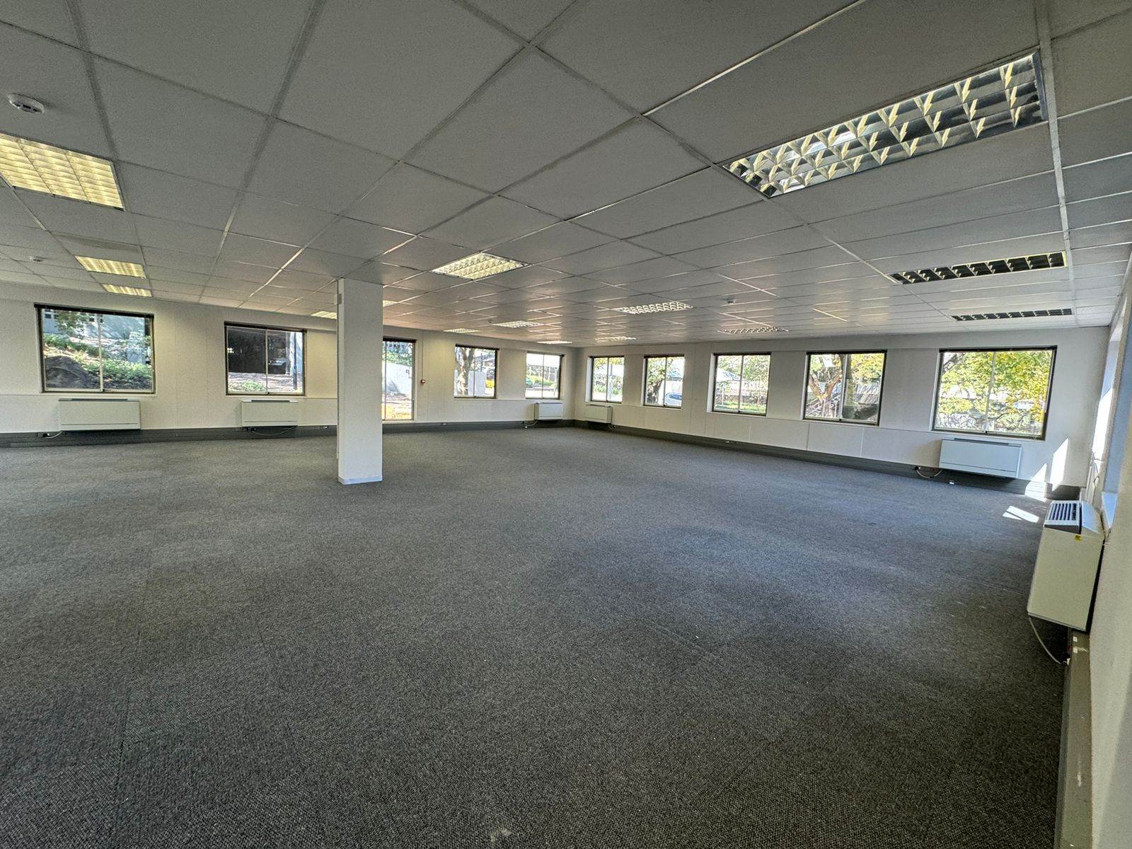 238  m² Commercial space in Woodmead photo number 17