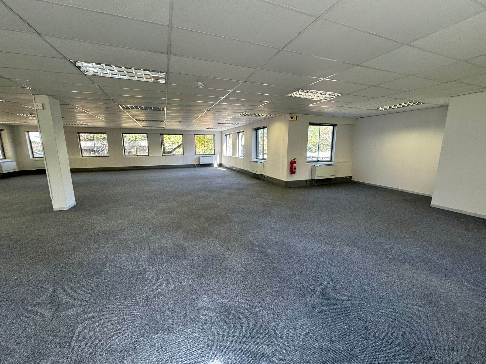 238  m² Commercial space in Woodmead photo number 16