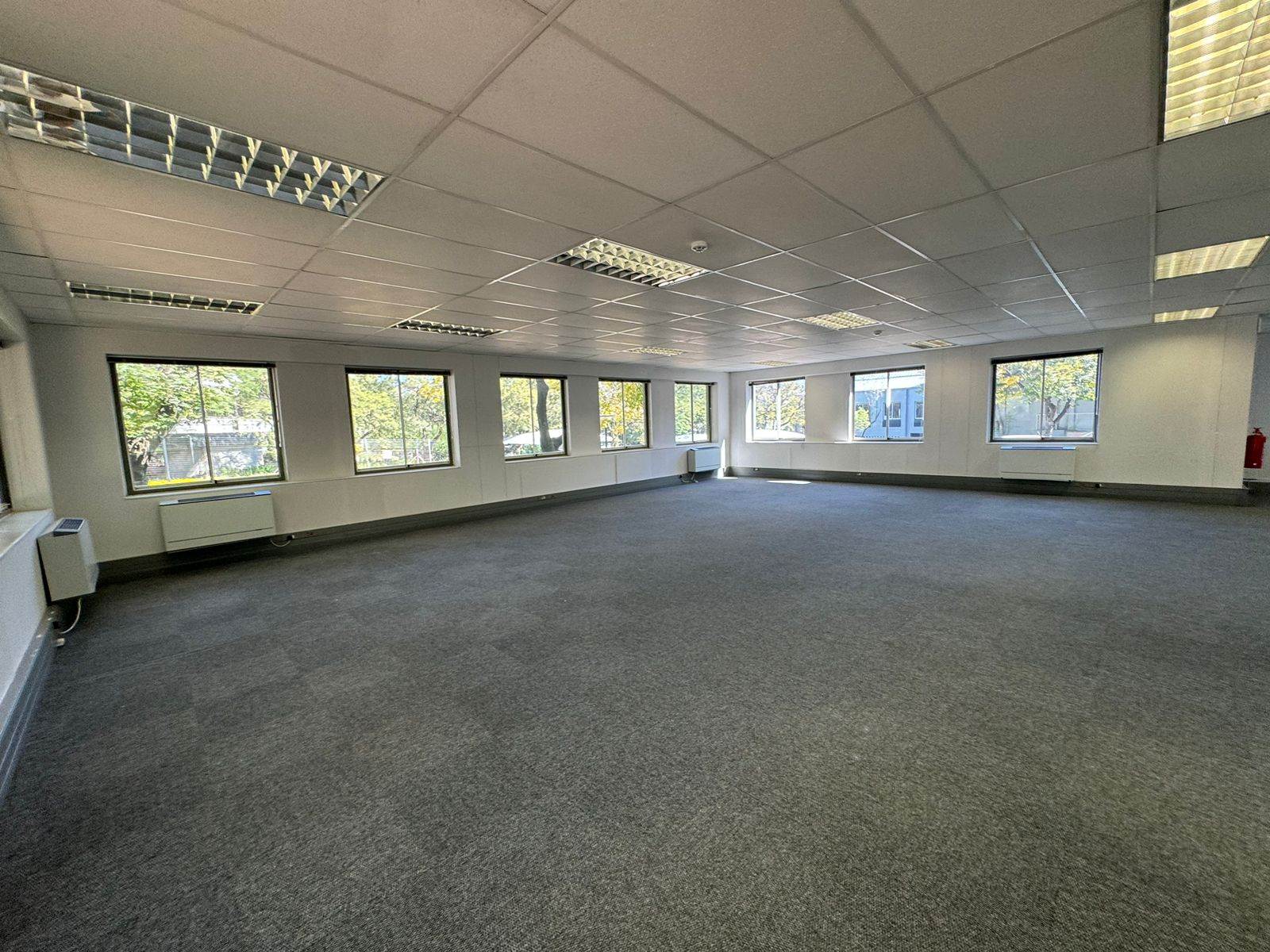 238  m² Commercial space in Woodmead photo number 23