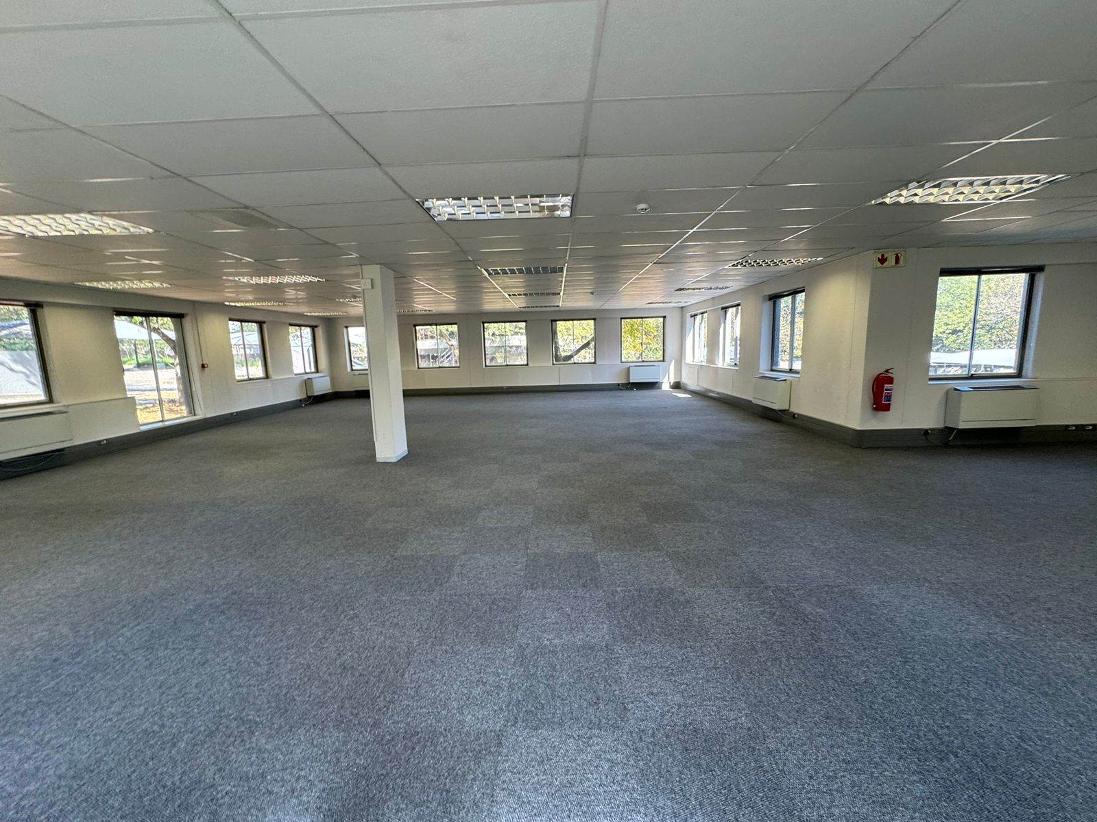 238  m² Commercial space in Woodmead photo number 20