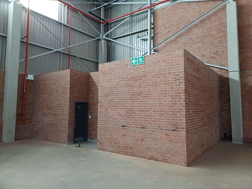 5924  m² Industrial space in Olifantsfontein photo number 15