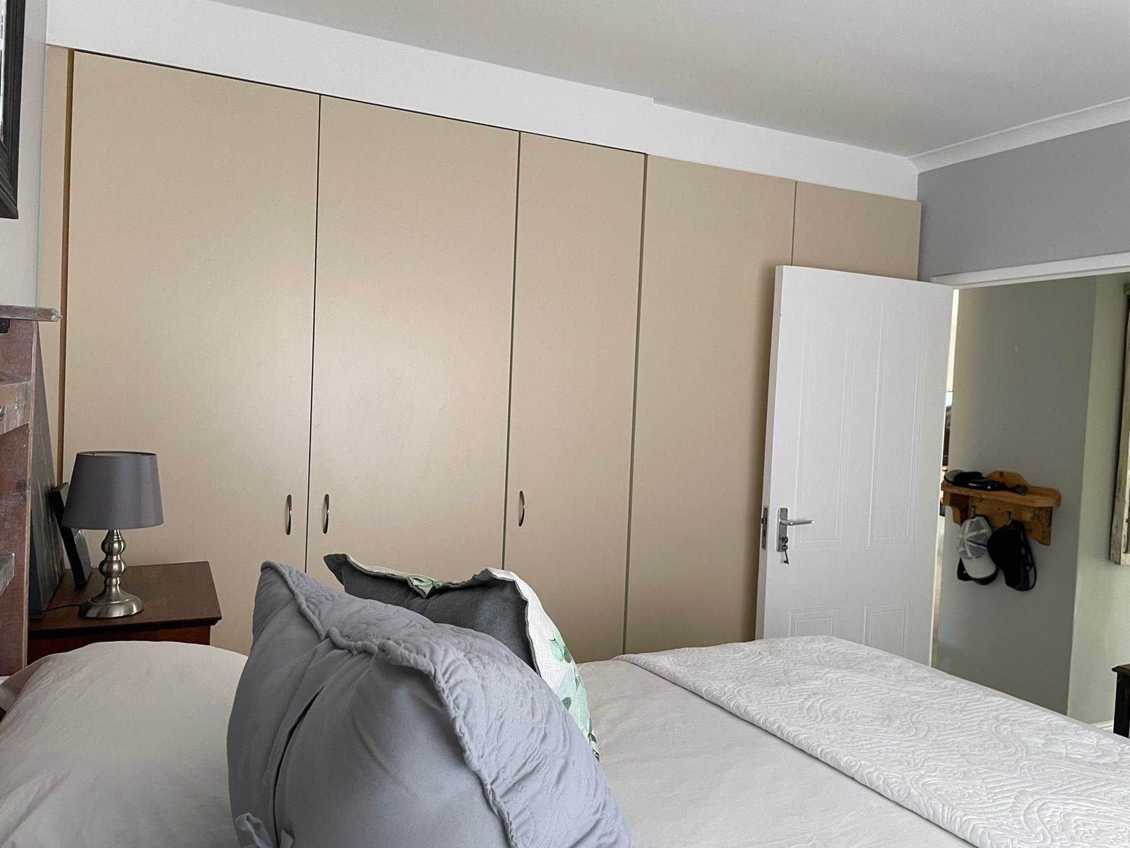 2 Bed Apartment in Langebaan Country Estate photo number 3